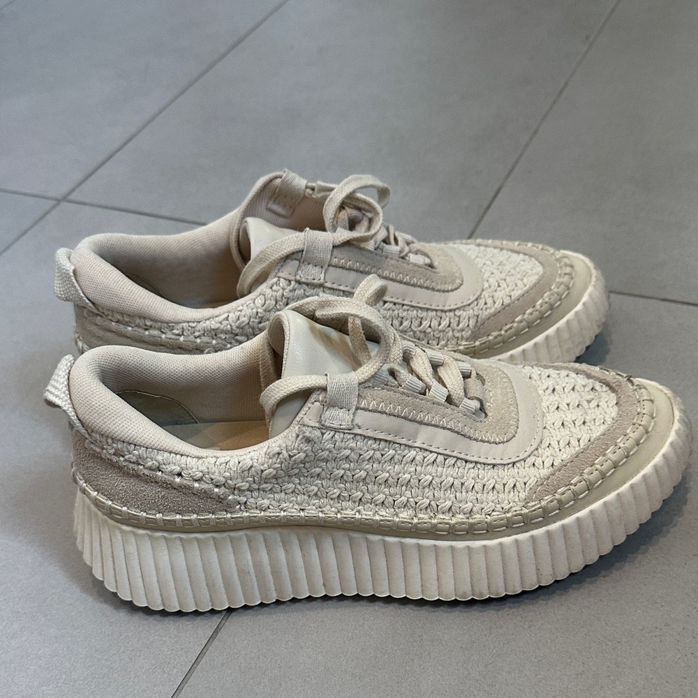 Dolce Vita Platform Sneakers in Light Beige